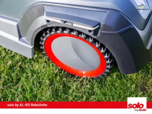Kraftiga bakhjul till Solo by AL-KO Robolinho robotgräsklippare