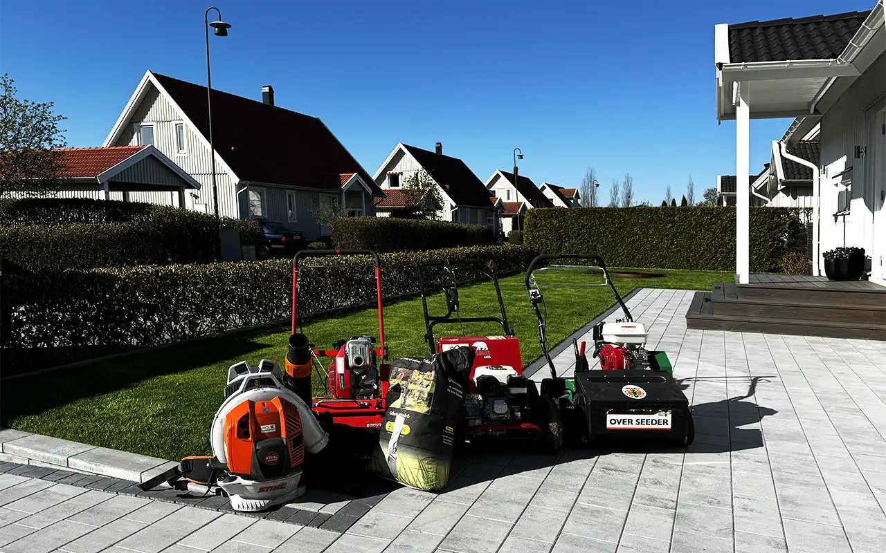 Förberedelser inför renovering av gräsmattan