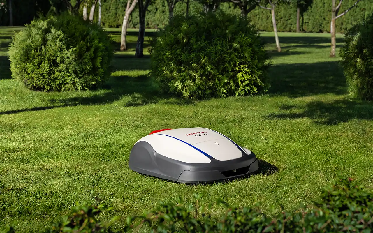 Honda Miimo HRM2500 Live robotgräsklippare klipper gräsmattan